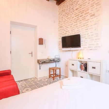 סביליה Corazon De Triana. Loft Estiloso Y Confortable. מראה חיצוני תמונה